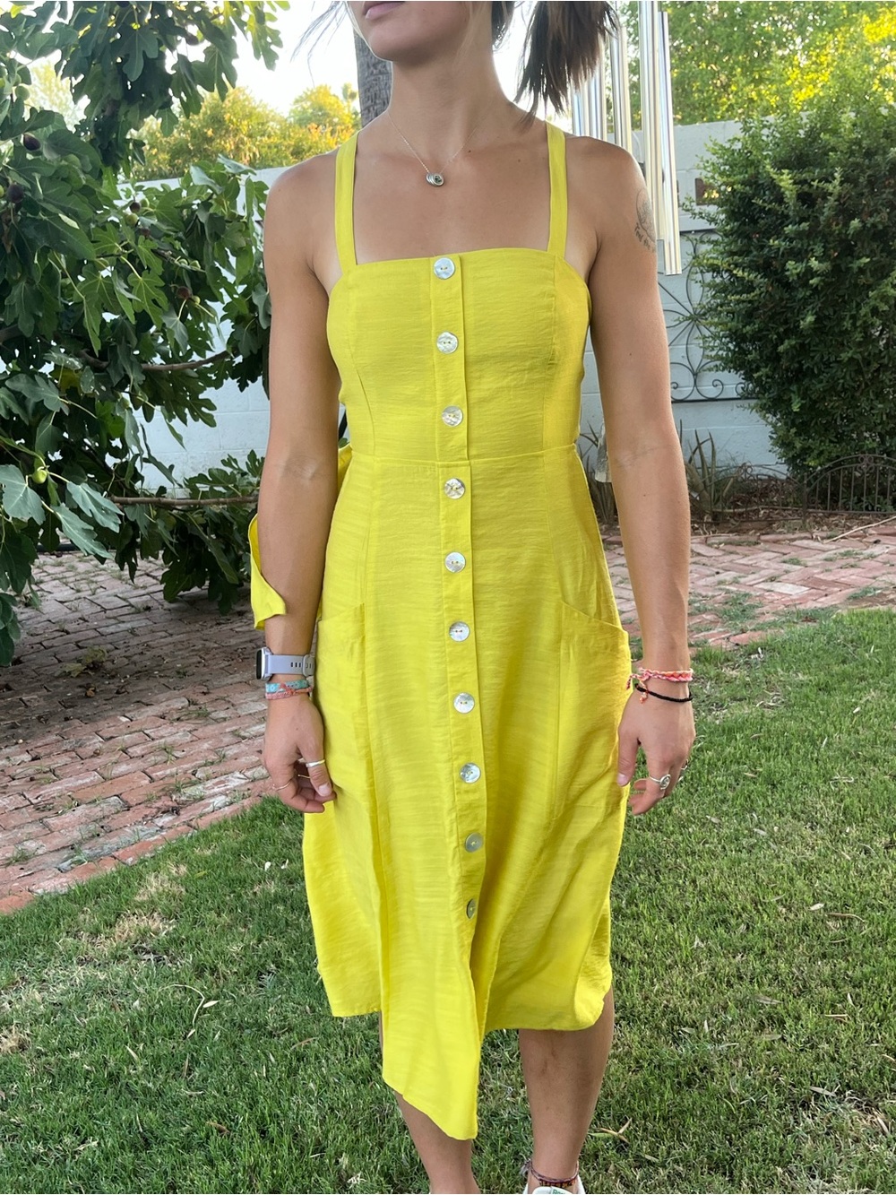 Lumiere Chartruese Yellow midi dress. Sz Small. Backless with tie. Button down - Picture 3 of 8